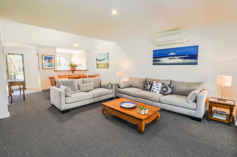 Bayshore Beachside Resort - Accommodation Asia 41