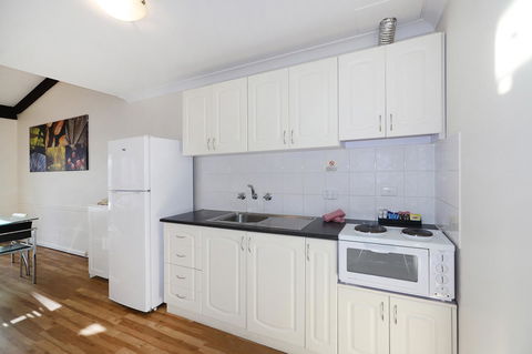 Seashore Memories - Sleeps 3 - Accommodation Asia 8