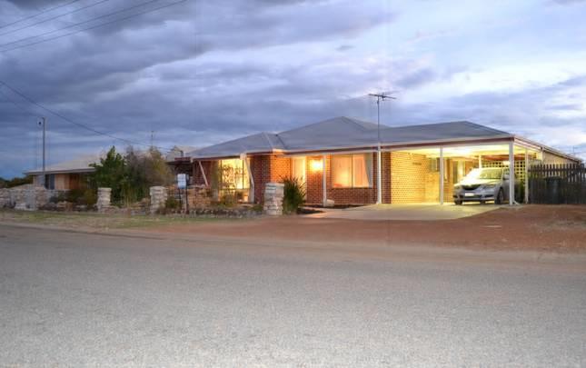 Leeman WA Accommodation Asia