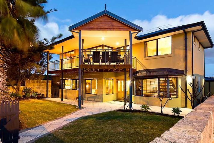 Mullaloo WA Accommodation Asia