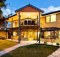 Mullaloo Beachfront Retreat - Accommodation Asia