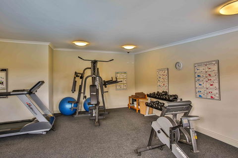 Moonlight Bay Suites - Accommodation Asia 15