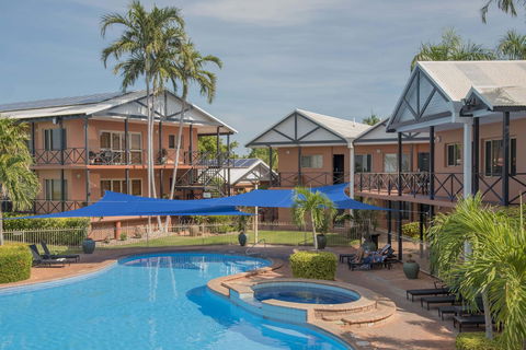 Moonlight Bay Suites - Accommodation Asia 3
