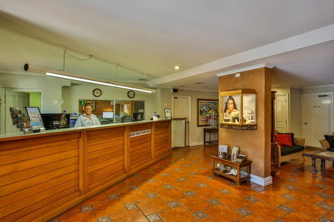 Moonlight Bay Suites - Accommodation Asia 20