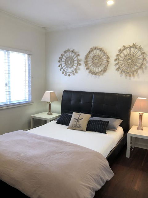 Inglewood Comfort - Accommodation Asia 4