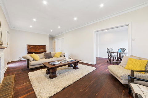 Inglewood Comfort - Accommodation Asia 10