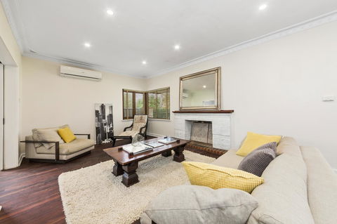 Inglewood Comfort - Accommodation Asia 13