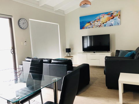 West Beach Lagoon 218 - Outstanding Value! - Accommodation Asia 1