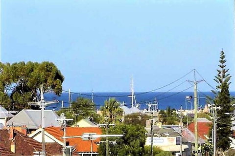 Fremantle Heritage Home For You To Enjoy! - Accommodation Asia 1