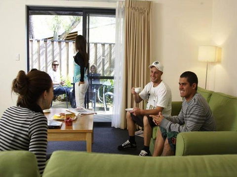 Leeuwin Apartments - Accommodation Asia 11