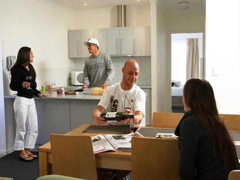 Leeuwin Apartments - Accommodation Asia 13
