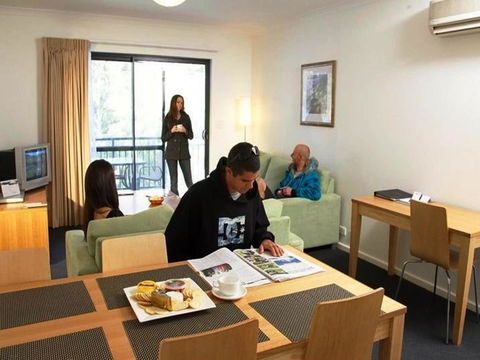 Leeuwin Apartments - Accommodation Asia 10