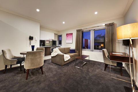 Attika Hotel - Accommodation Guide 14
