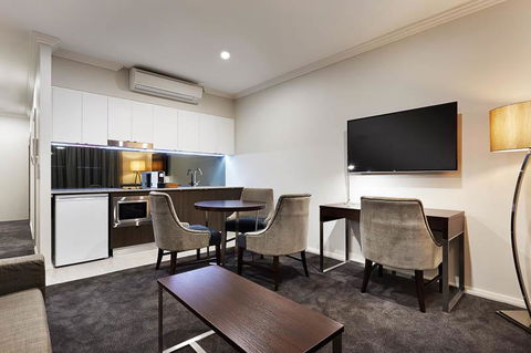 Attika Hotel - Accommodation Guide 2