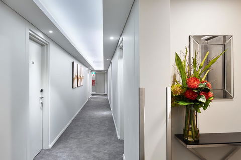 Attika Hotel - Accommodation Guide 24