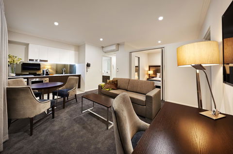 Attika Hotel - Accommodation Guide 7