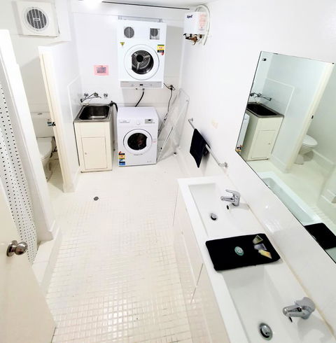 West Beach Lagoon 107 - Great Value - Accommodation Asia 9