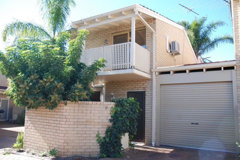 Leederville Townhouse - Accommodation Asia 7