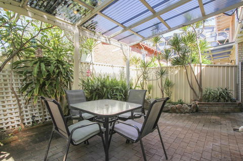 Leederville Townhouse - Accommodation Asia 11