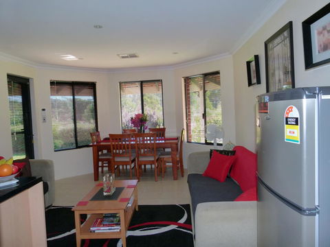 Seatrees Accommodation - Accommodation China 14