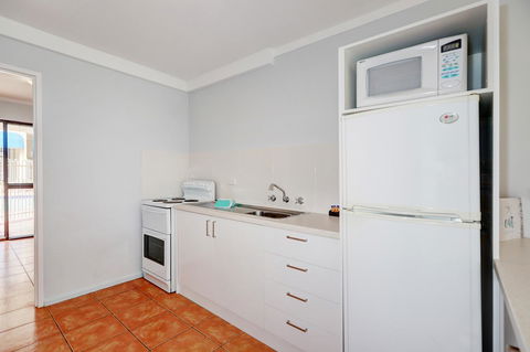 West Beach Lagoon 204 â€“ Ground Floor - Accommodation Asia 7