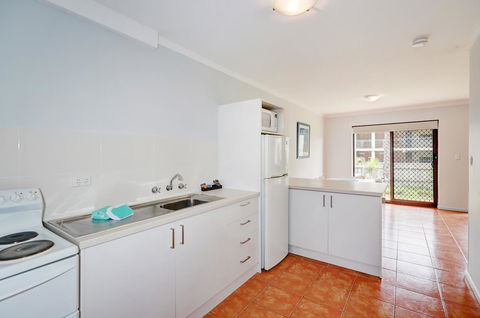 West Beach Lagoon 204 â€“ Ground Floor - Accommodation Asia 6