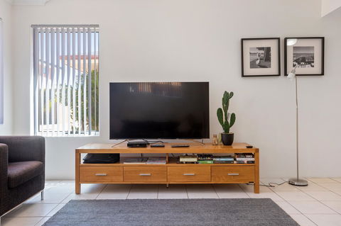 Cooper Street - Accommodation Asia 2