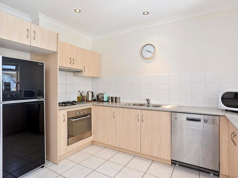 Cooper Street - Accommodation Asia 25