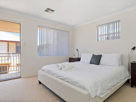 Cooper Street - Accommodation Asia 6
