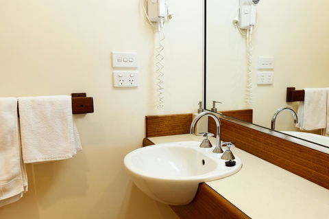 Karri Aura - Accommodation Asia 2