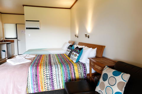 Karri Aura - Accommodation Asia 1