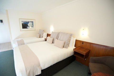SureStay Hotel By Best Western The Clarence On Melville - Accommodation Asia 8