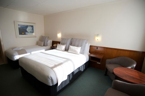 SureStay Hotel By Best Western The Clarence On Melville - Accommodation Asia 7