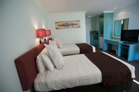 SureStay Hotel By Best Western The Clarence On Melville - Accommodation Asia 11