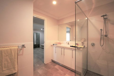 Studio Style Mindarie Marina - Accommodation Asia 6