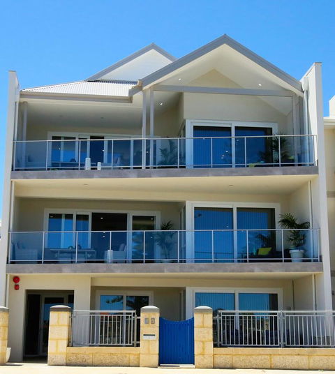 Studio Style Mindarie Marina - Accommodation Asia 9