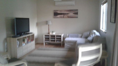 Abbivale Farm Cottage - Accommodation Asia 13