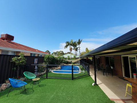 The Entertainer - Accommodation Asia 3