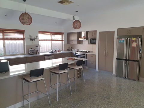 The Entertainer - Accommodation Asia 7