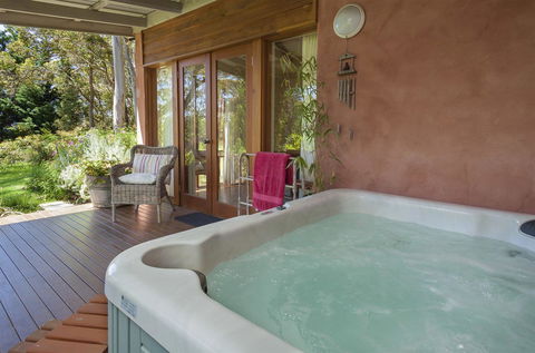 Innisfree Mountain Retreat - Accommodation Asia 3
