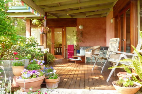 Innisfree Mountain Retreat - Accommodation Asia 6