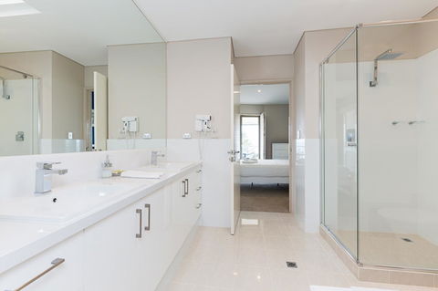 The White Pearl Penthouse - Accommodation Asia 16