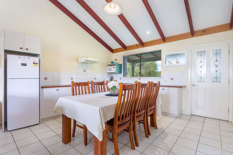 Surfside Ocean Beach Denmark Holiday Accommodation - Accommodation Asia 42