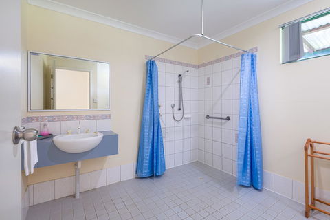 Surfside Ocean Beach Denmark Holiday Accommodation - Accommodation Asia 38
