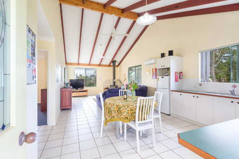 Surfside Ocean Beach Denmark Holiday Accommodation - Accommodation Asia 29