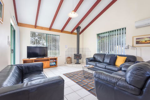 Surfside Ocean Beach Denmark Holiday Accommodation - Accommodation Asia 41