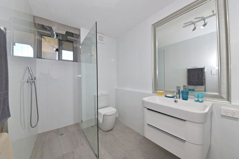 Cottesloe Apartment Close To Beach - Accommodation Asia 12