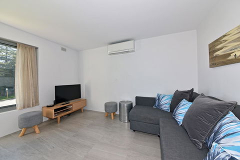 Cottesloe Apartment Close To Beach - Accommodation Asia 7