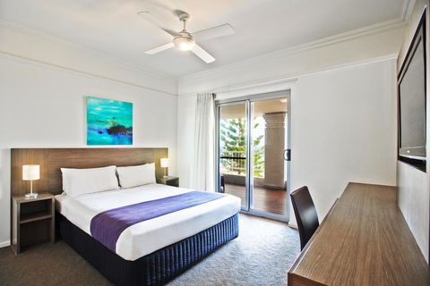 Cottesloe Beach Hotel - Accommodation Guide 4