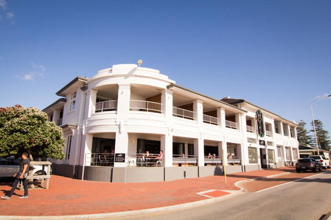 Cottesloe Beach Hotel - Accommodation Guide 0